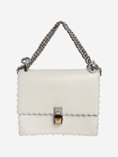 Fendi Shoulder bags - size Shoulder bags Fendi 
