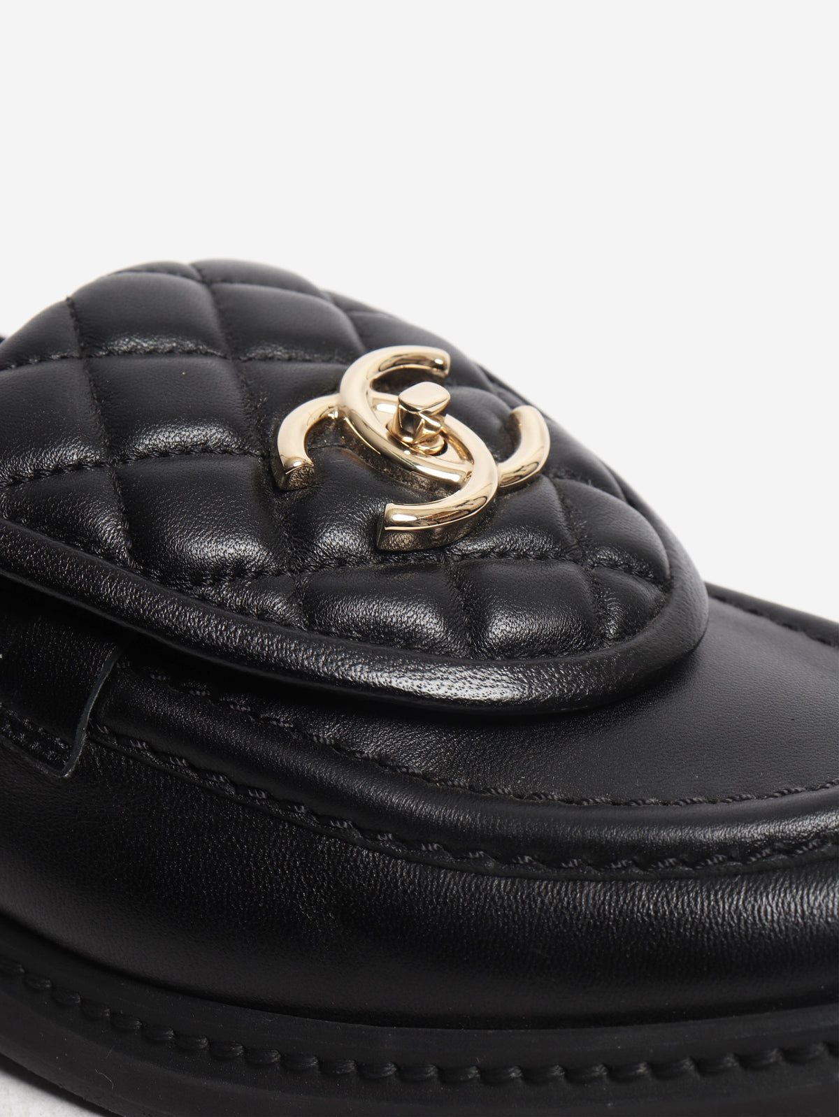 Black CC leather loafers - size EU 36.5 Flat Shoes Chanel 