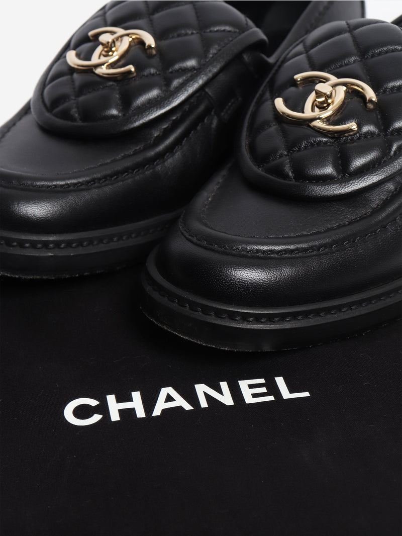 Black CC leather loafers - size EU 36.5 Flat Shoes Chanel 