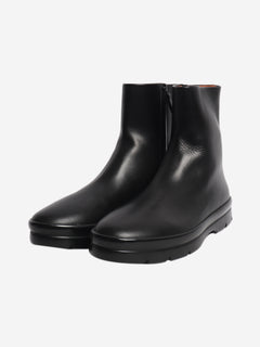Black leather ankle boots - size EU 38.5 (UK 5.5) Boots The Row 
