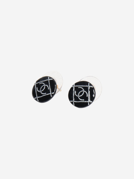 Black Coco Mark A19P stud earrings alternate image