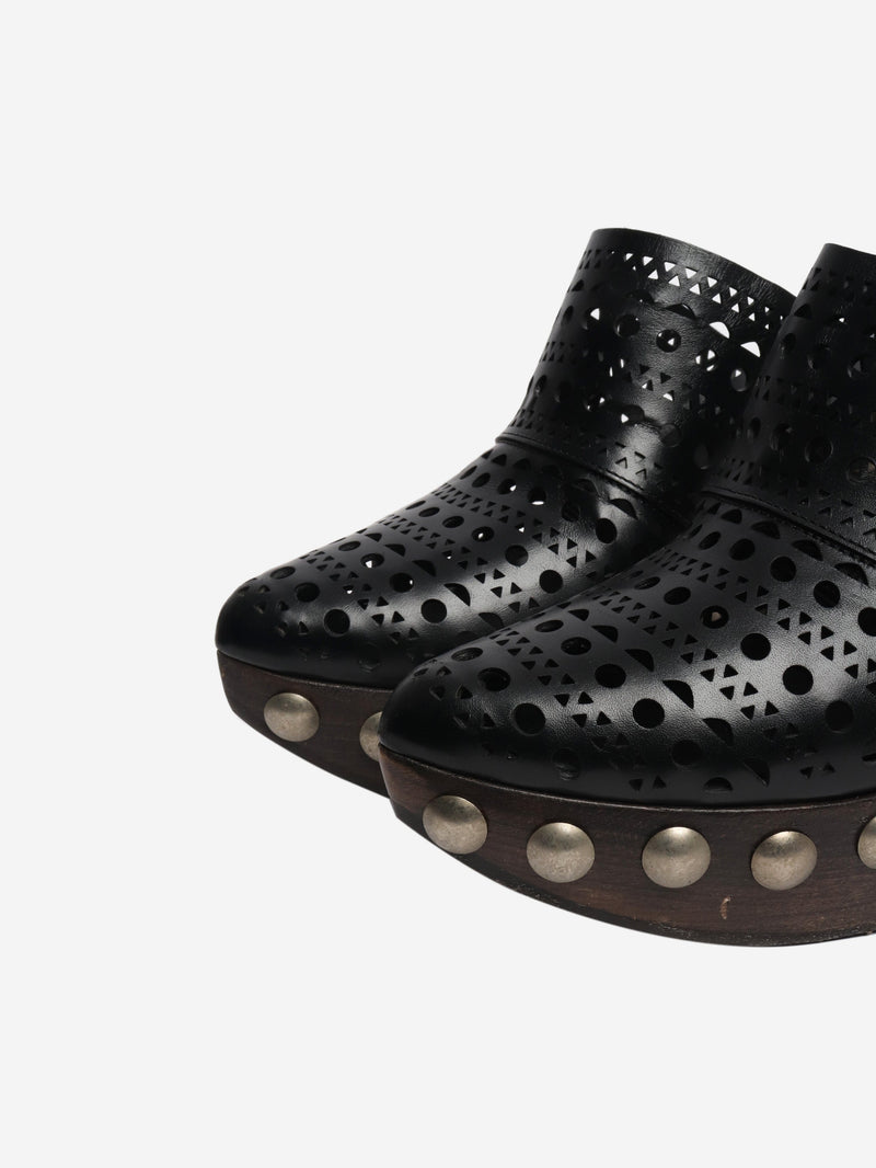 Black laser-cut leather clogs - size EU 38 Heels Alaia 
