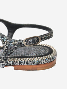 Chanel Black and navy thong sandals - size EU 38.5 (UK 5.5)