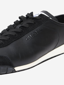 Chanel Black leather trainers - size EU 40