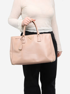 Prada Blush Saffiano leather Galleria top handle bag