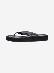 The Row Black Ginza platform flip-flops - size EU 38.5