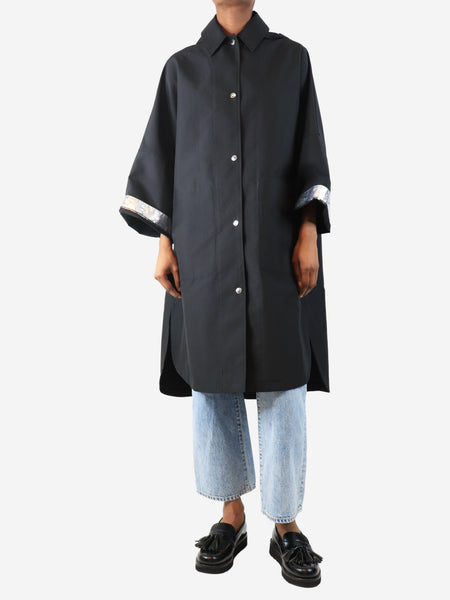 Black short-sleeved raincoat - size UK 6 product image