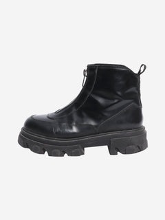 Black ankle chunky boots - size EU 40 (UK 7) Boots Ganni 