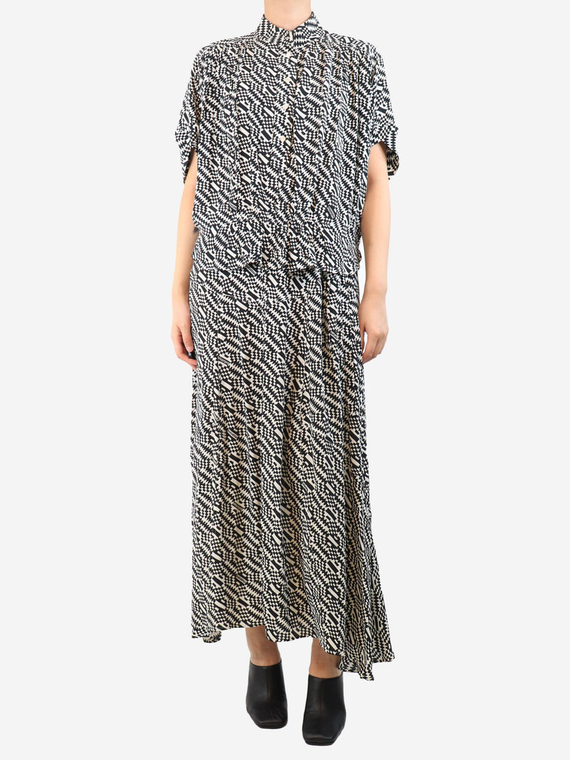 white geometric print shirt midi skirt