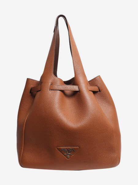 Brown Dynamique grained leather tote bag product image