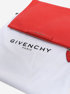 Red Antigona grained leather clutch Clutch bags Givenchy 