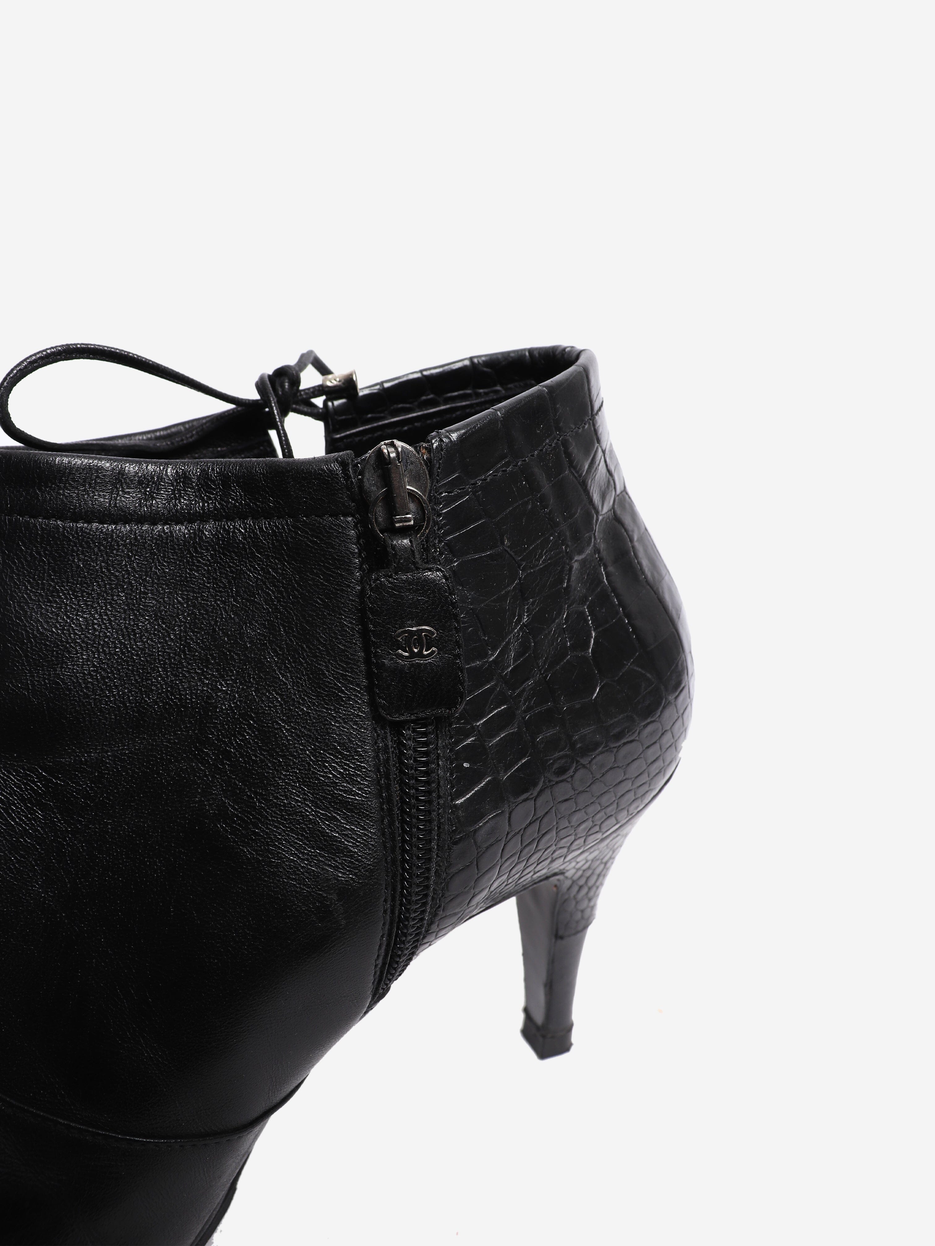 Black leather ankle boots - size EU 41