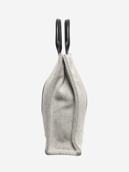 Neutral Sac Aine PM tote bag alternate image