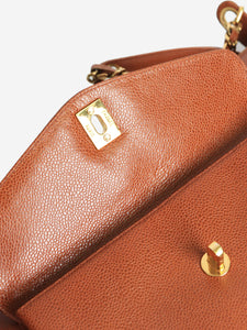 Chanel Tan vintage 1991 caviar Envelope tote bag