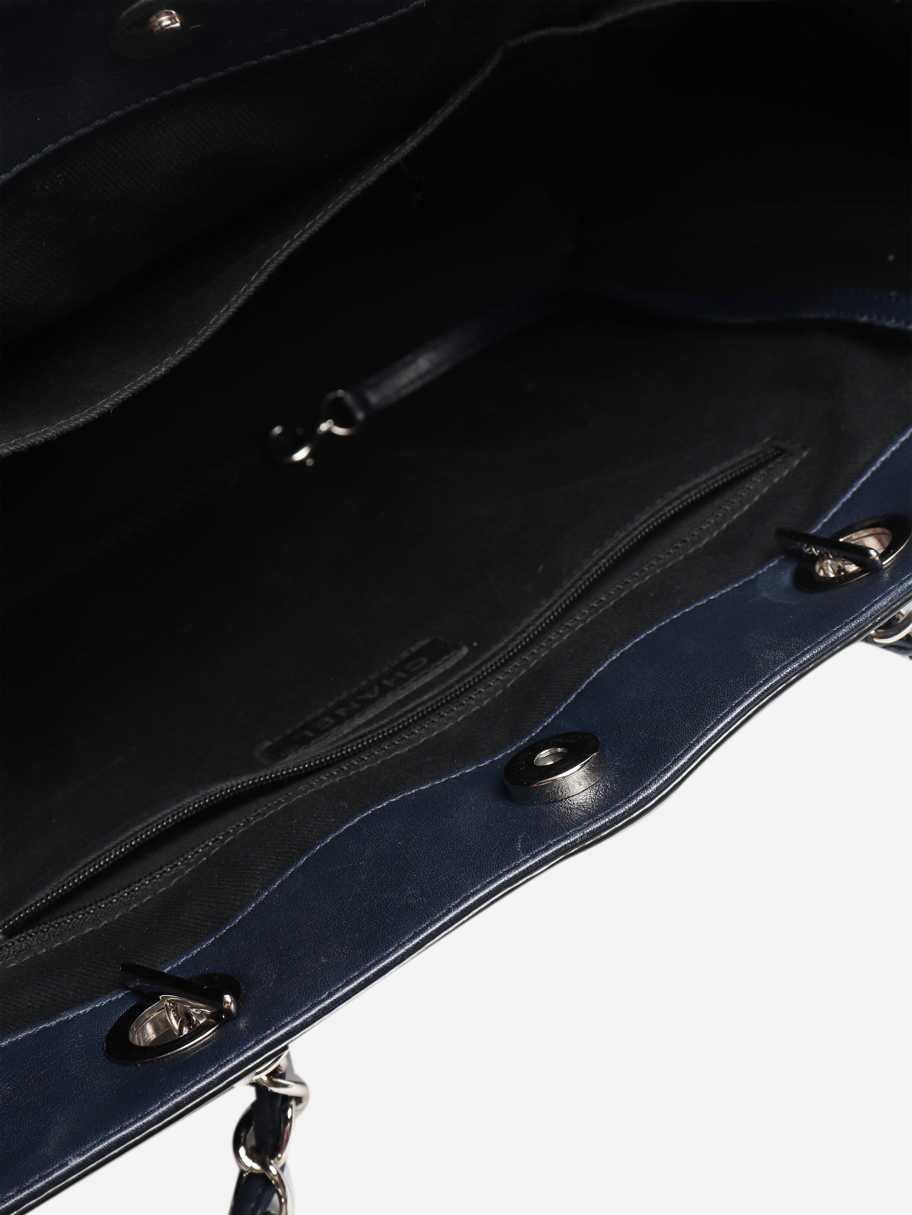 Navy 2014 patent quilted Coco Shine tote bag Tote Bags Chanel 