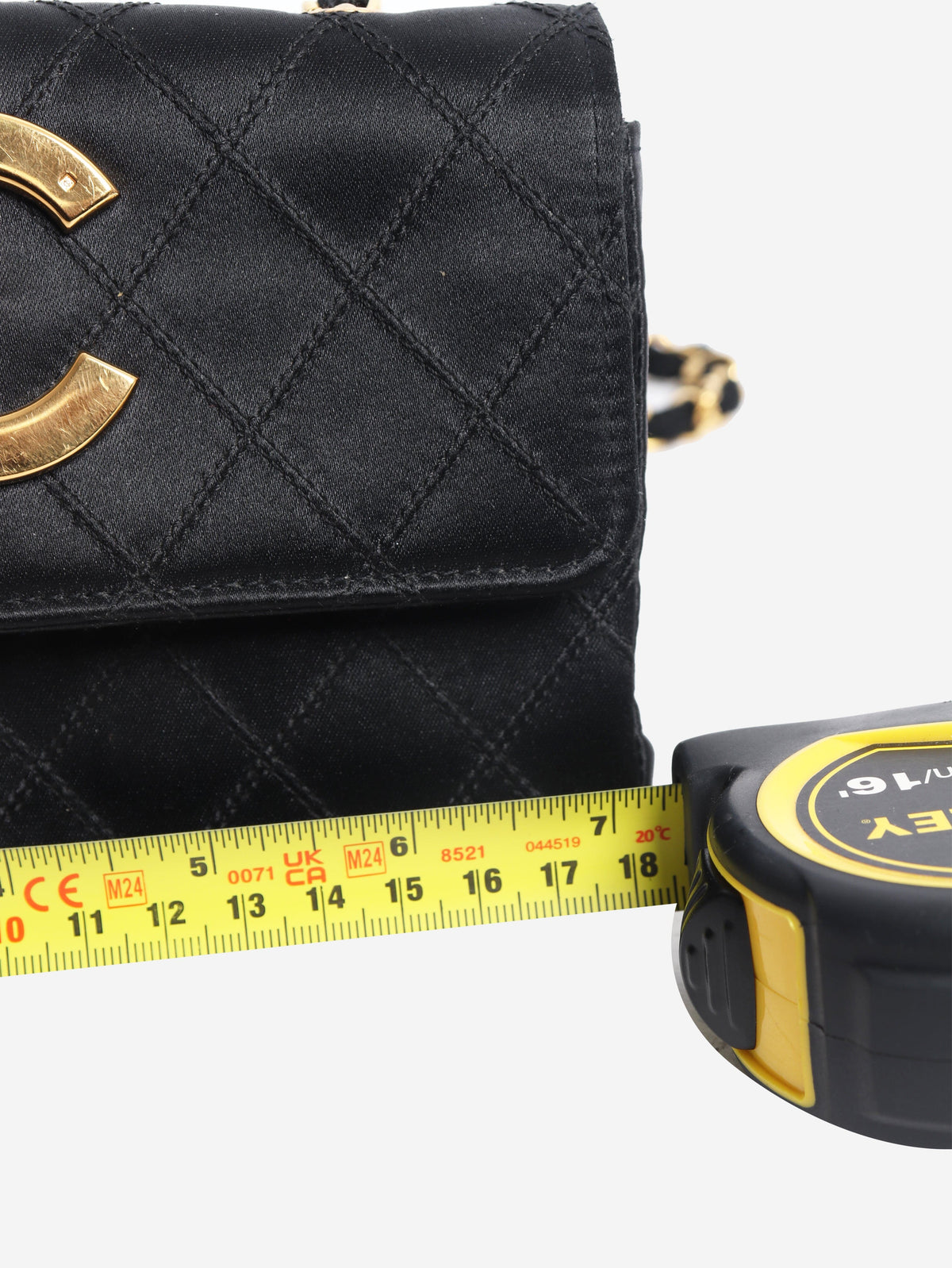Black vintage 1986 satin quilted CC flap cross-body bag Shoulder bags Chanel 
