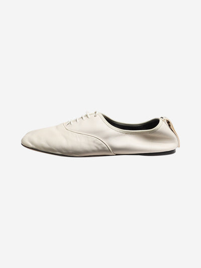 White leather flat shoes - size EU 39 Flat Shoes Loewe 