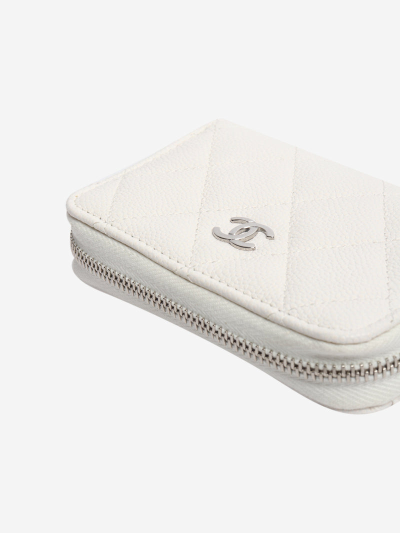 White caviar leather wallet Wallets, Purses & Small Leather Goods Chanel 