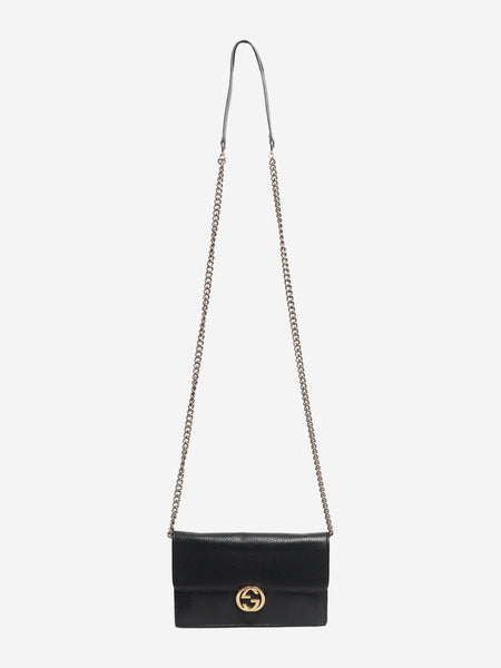 Black Interlocking G chain wallet alternate image