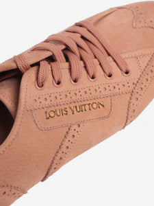 Louis Vuitton Pink nubuck low-profile trainers - size EU 39.5