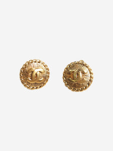 Chanel Gold CC clip on earrings