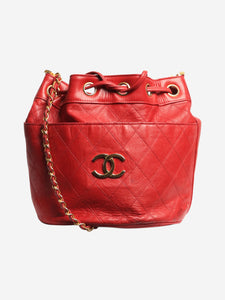 Chanel Red vintage 1986 lambskin quilted bucket bag