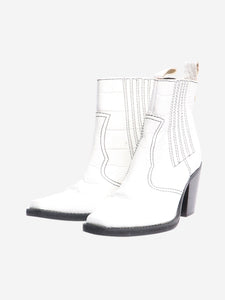 Ganni White croc embossed ankle boots - size EU 36 (UK 3)