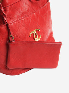 Chanel Red vintage 1986 lambskin quilted bucket bag