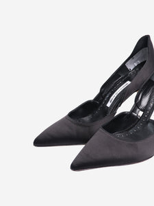 Manolo Blahnik Black satin heels - size EU 40