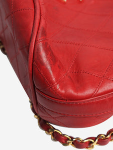Chanel Red vintage 1986 lambskin quilted bucket bag
