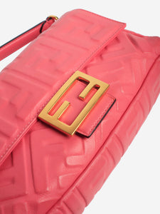 Fendi Pink Baguette bag - size