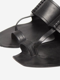 Black leather thong sandals - size EU 39 Flat Sandals Saint Laurent 