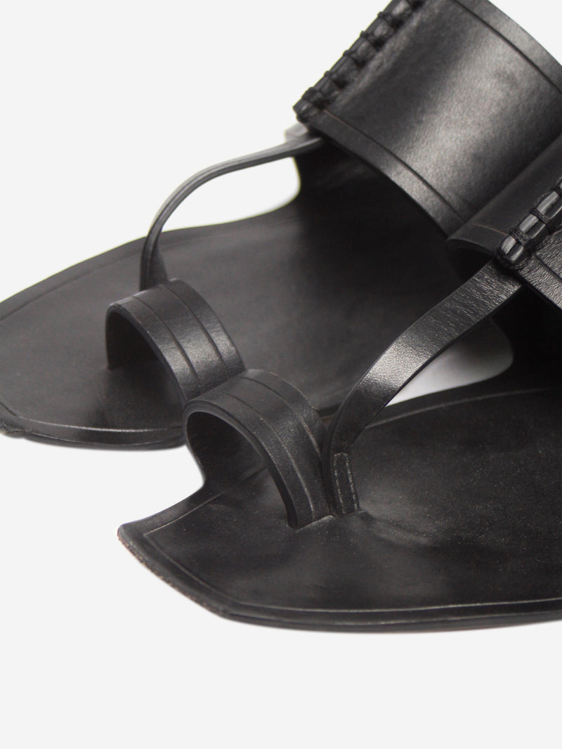 Black leather thong sandals - size EU 39 Flat Sandals Saint Laurent 