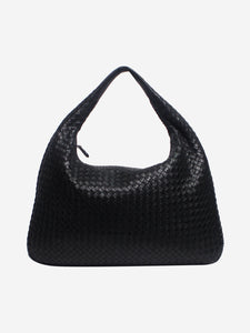 Bottega Veneta Black Interacciat shoulder bags