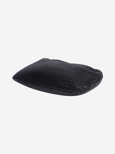 Bottega Veneta Black Interacciat shoulder bags