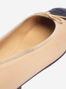 Chanel Beige leather ballet flats - size EU 38