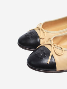 Chanel Beige leather ballet flats - size EU 38