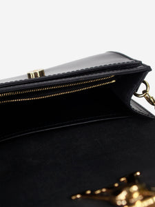 Louis Vuitton Black patent leather crossbody bag