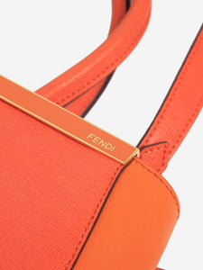 Fendi Orange 2 Jours shoulder bag