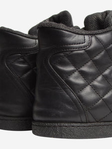 Chanel Black diamond-quilted high-top trainers - size EU 39