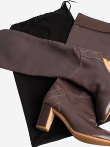 Chanel Brown leather knee-high boots - size EU 38.5