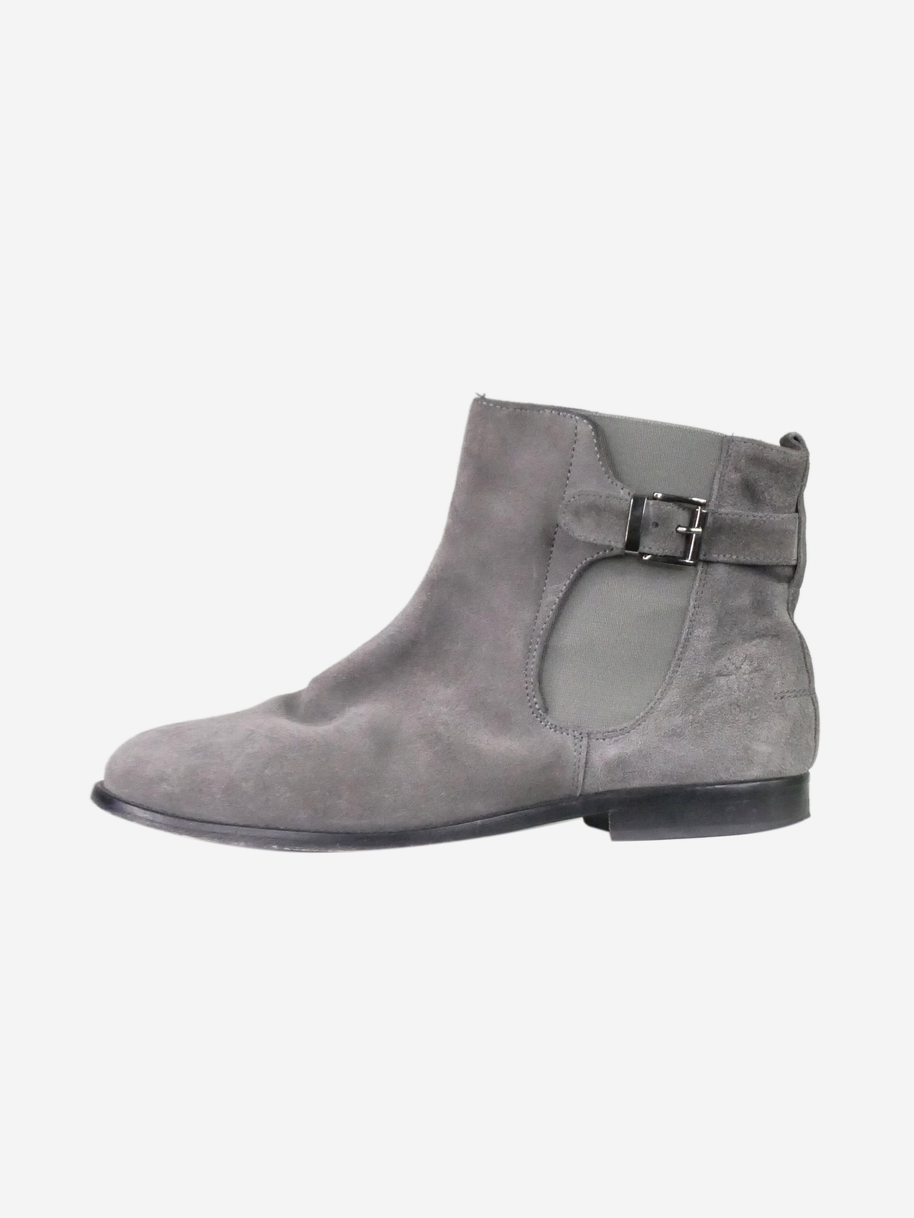 Flat grey boots best sale