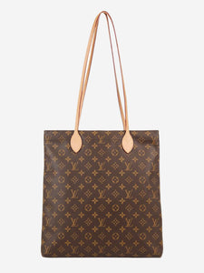 Louis Vuitton Brown 2019 Monogram Carry It tote