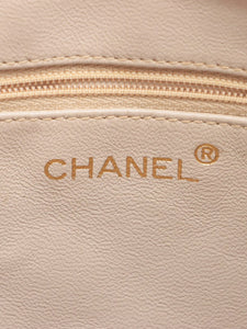Chanel Neutral vintage 1991-94 lambskin chain shoulder bag