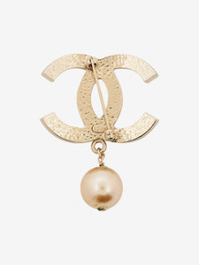 Chanel Silver Coco Mark 06V brooch