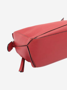 Loewe Red small Puzzle bag