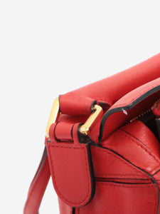 Loewe Red medium Puzzle bag