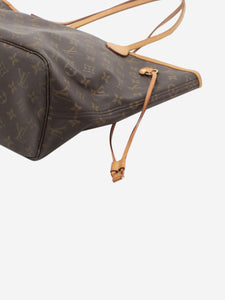 Louis Vuitton Brown 2009 Monogram Neverfull MM tote bag