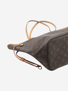 Louis Vuitton Brown 2009 Monogram Neverfull MM tote bag