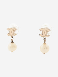 Chanel Multicolour CC pearl drop earrings